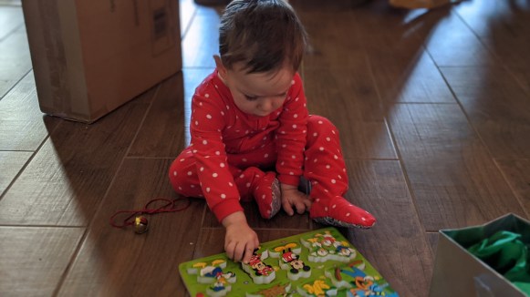 00100lrportrait_00100_burst20191225091708389_cover